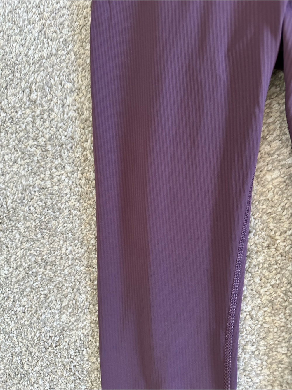 Women’s Lululemon Wunder Train High Rise Tight in Grape Thistle 28” - Picture 11 of 14